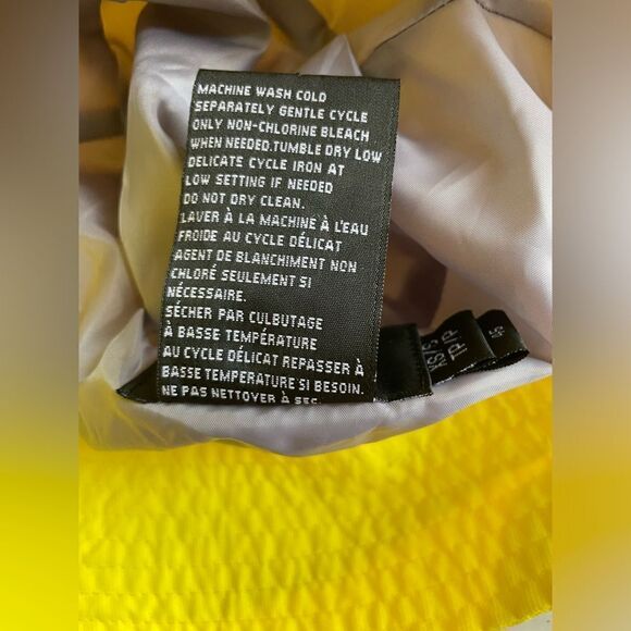 Nuage Waterproof Bucket Hat Yellow Size XS - Picture 5 of 6